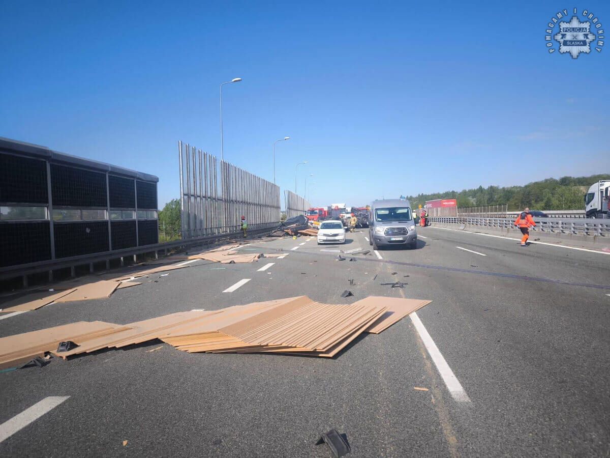 Wypadek zablokował A4 w Zabrzu. Jedna osoba nie żyje