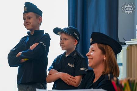 Śląska policja zorganizowała najmłodszym Dzień Dziecka