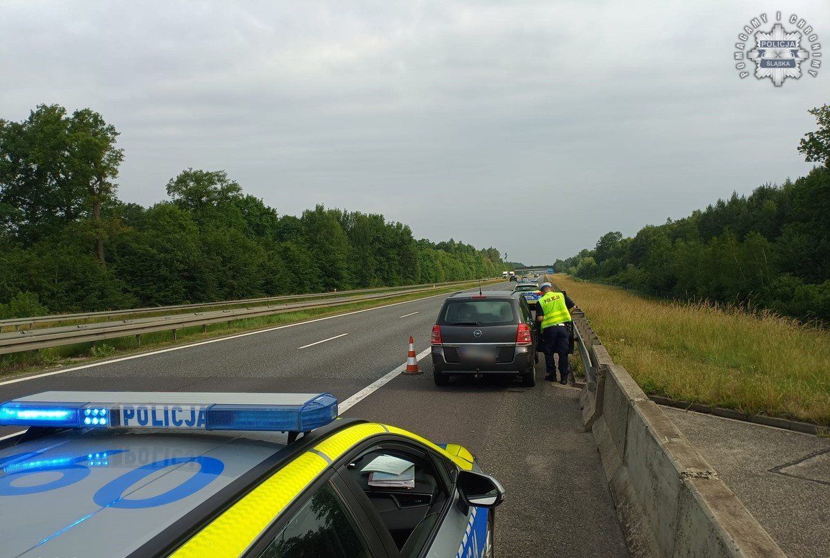 Czujność kierowcy zapobiegły tragedii na autostradzie A4