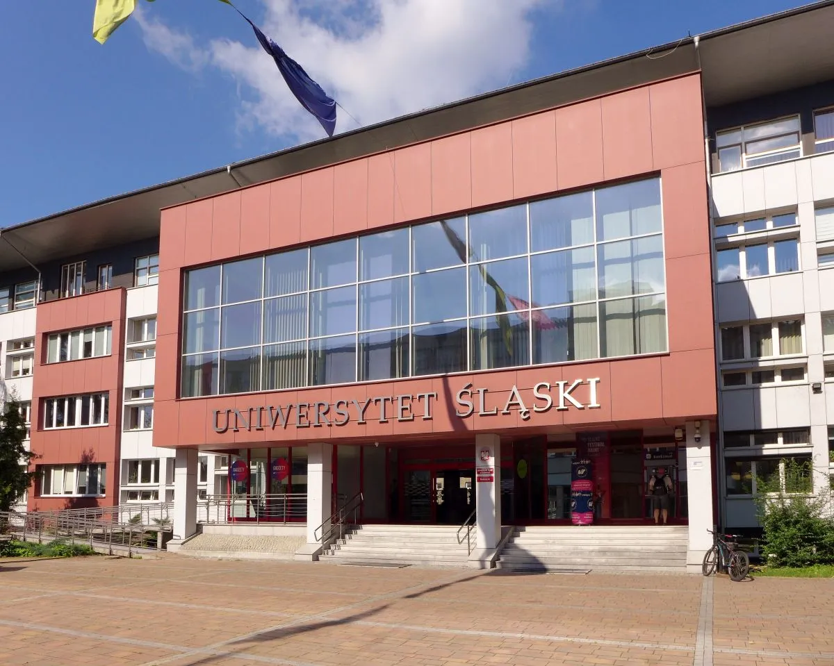 Gulf House na Uniwersytecie Śląskim. Naukowy most czy arabski przyczółek?