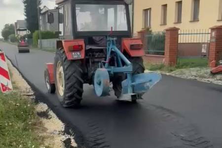 Bitwa o miedzę w Gliwicach. Urzędnicy świętowali sukces, rolnik po prostu go zaorał