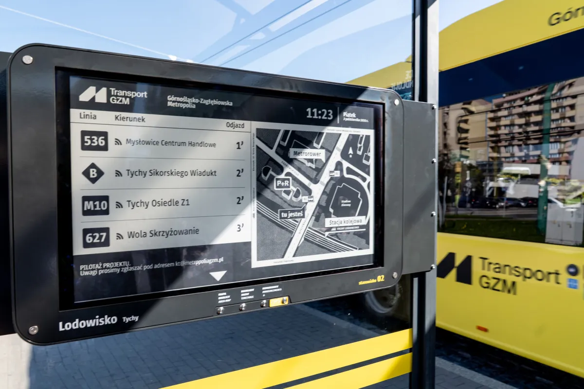 Ilustracja artykułu: E-papierowe wyświetlacze na przystankach czterech miast Metropolii